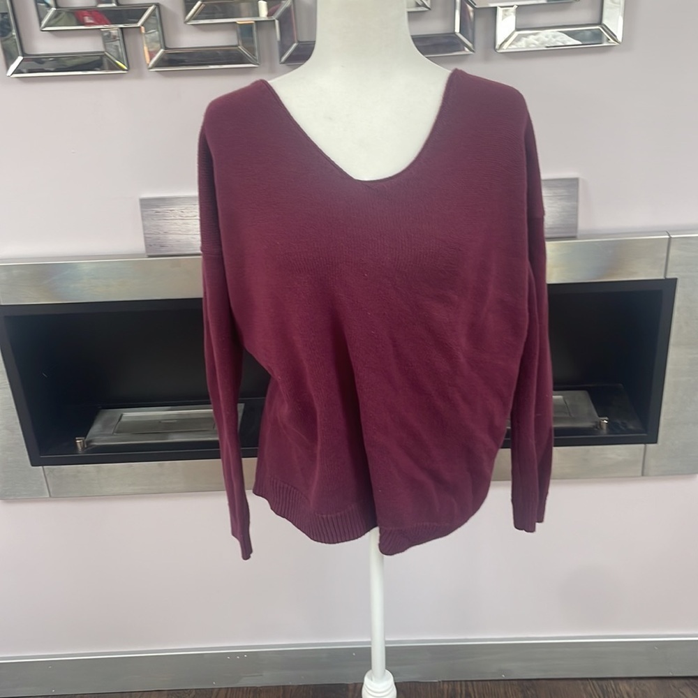 ♡Express back cut out sweater oversized - Picture 2 of 3